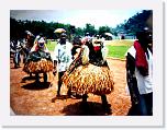 Un momento di sfilata ! Festival des Masques - Costa D'Avorio * 540 x 405 * (99KB)
